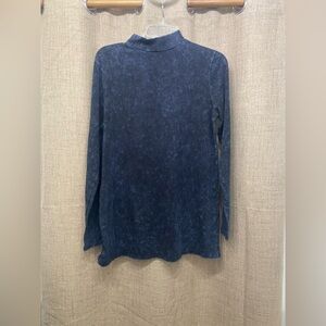 Zenana Outfitters Navy Long Sleeve Top